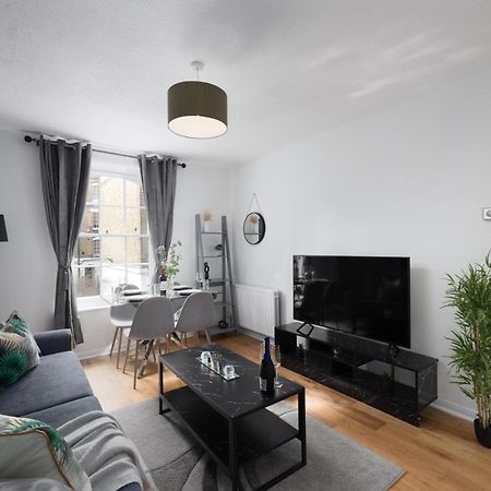 Modern One Bedroom Apartment Next To Old Street Londra Exterior foto